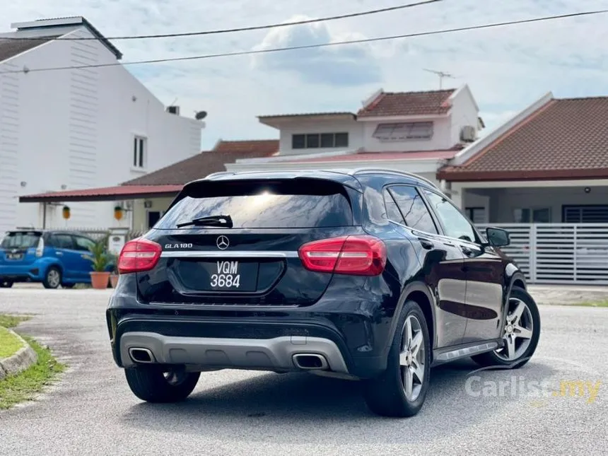 2015 Mercedes-Benz GLA180 SUV