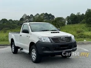 2013 Toyota Hilux 2.5 VNT Single Cab Pickup