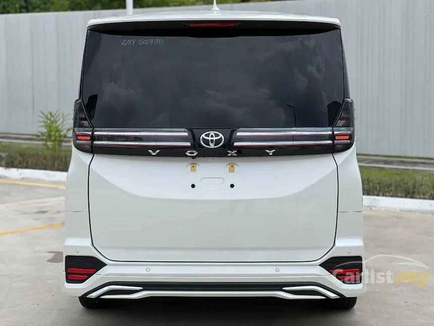 2024 Toyota Voxy S-Z MPV