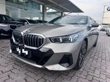 2026 BMW 520i 2.0 M Sport Sedan DEMO CAR, LOW MILEAGE & LOW LOAN RATE AS NEW CAR , NEGO TO LET GO , CONTACT FOR MORE