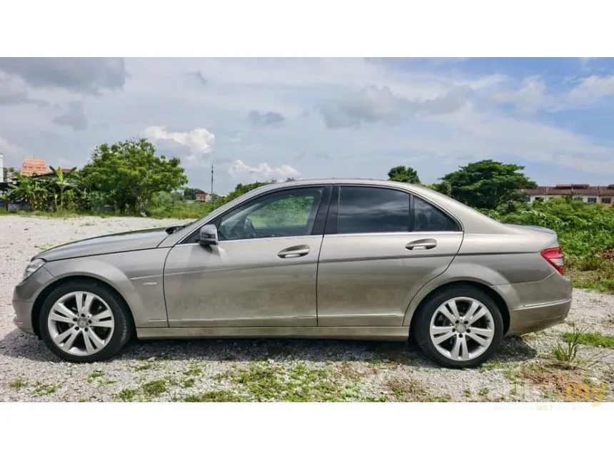 2009 Mercedes-Benz C200K Avantgarde Sedan