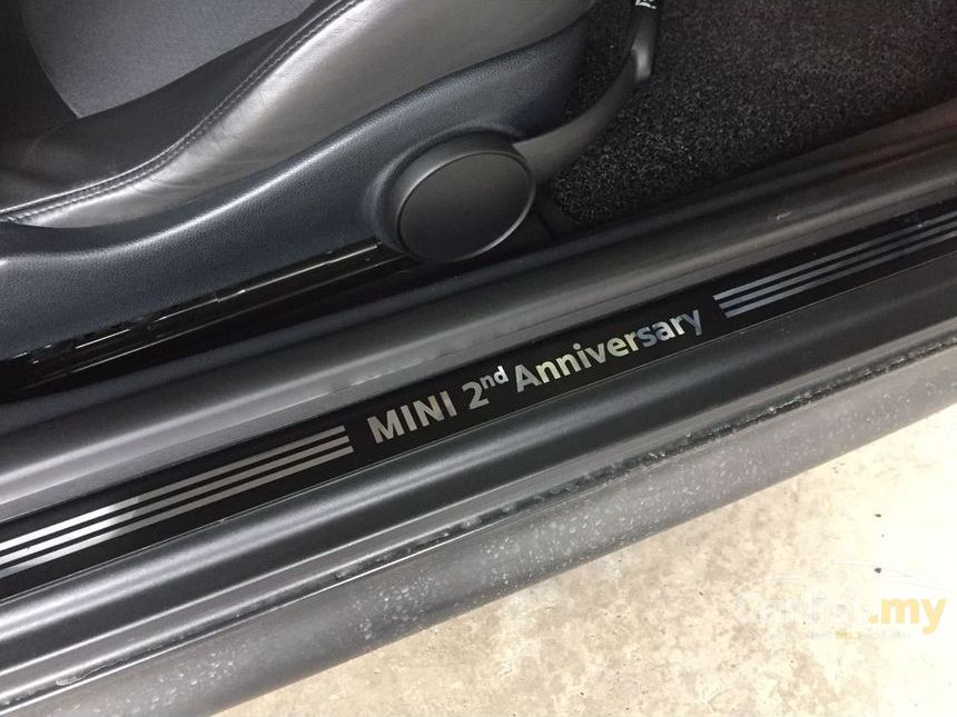 2002 MINI Cooper S Hatchback