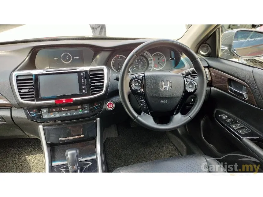 2017 Honda Accord VTi-L Sedan