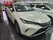 Recon 2020 Toyota Harrier 2.0 G Model with Power Boot, 1 Back Camera, Apple Carplay/Android, Japan Grade 5A, Original Mileage 19,700 km only. - Cars for sale