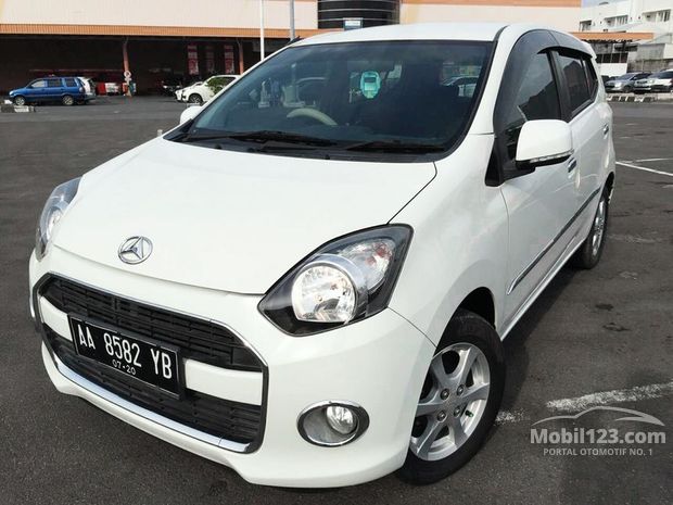 Ayla - Daihatsu Murah - 143 mobil dijual di Jawa Tengah 