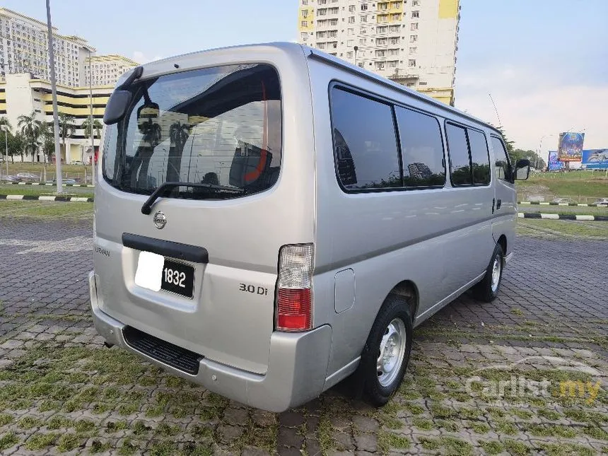 2013 Nissan Urvan Window Van