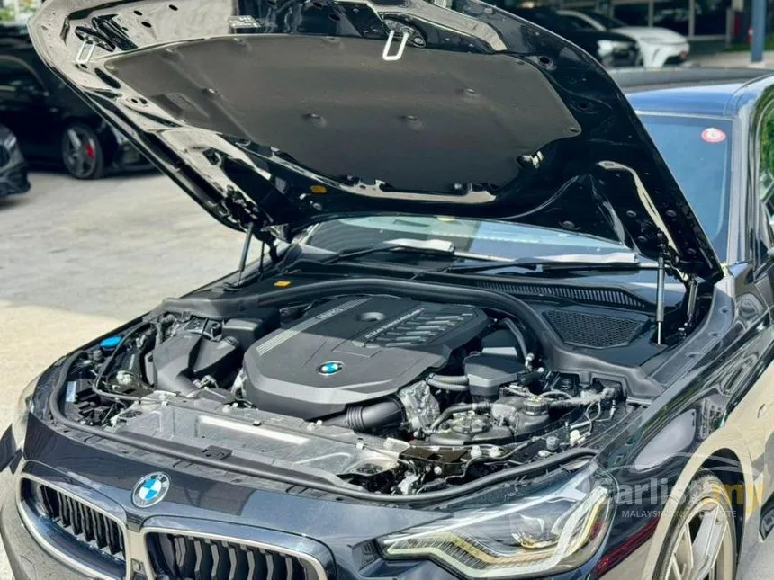 2022 BMW M240i xDrive Coupe