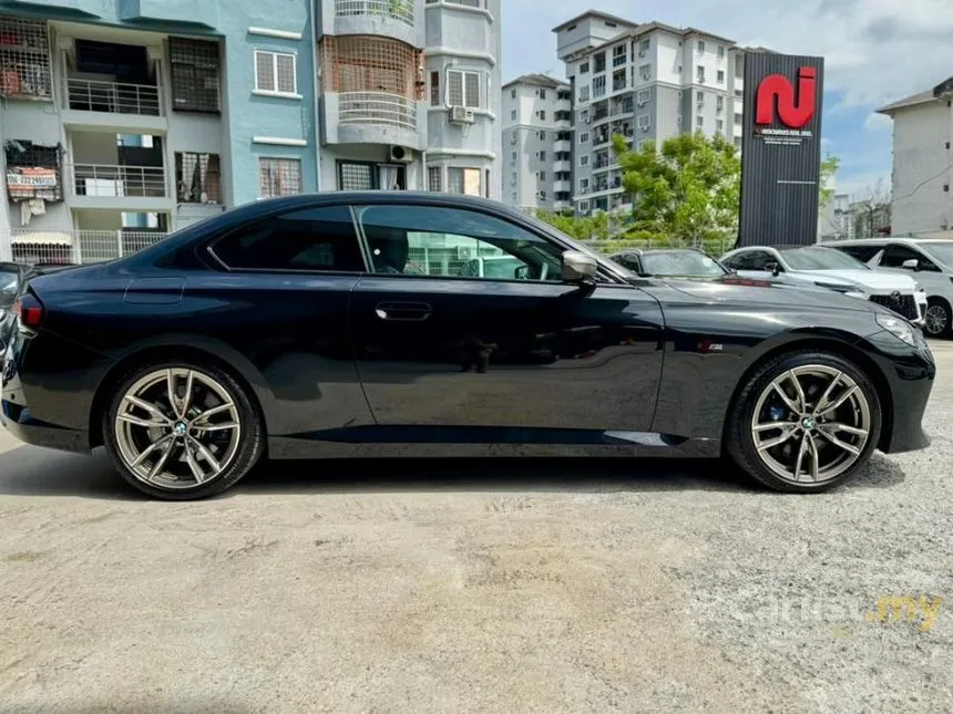 2022 BMW M240i xDrive Coupe