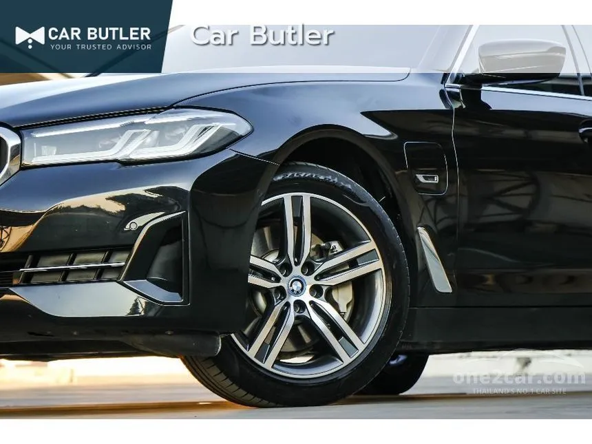 2023 BMW 530e Elite Sedan