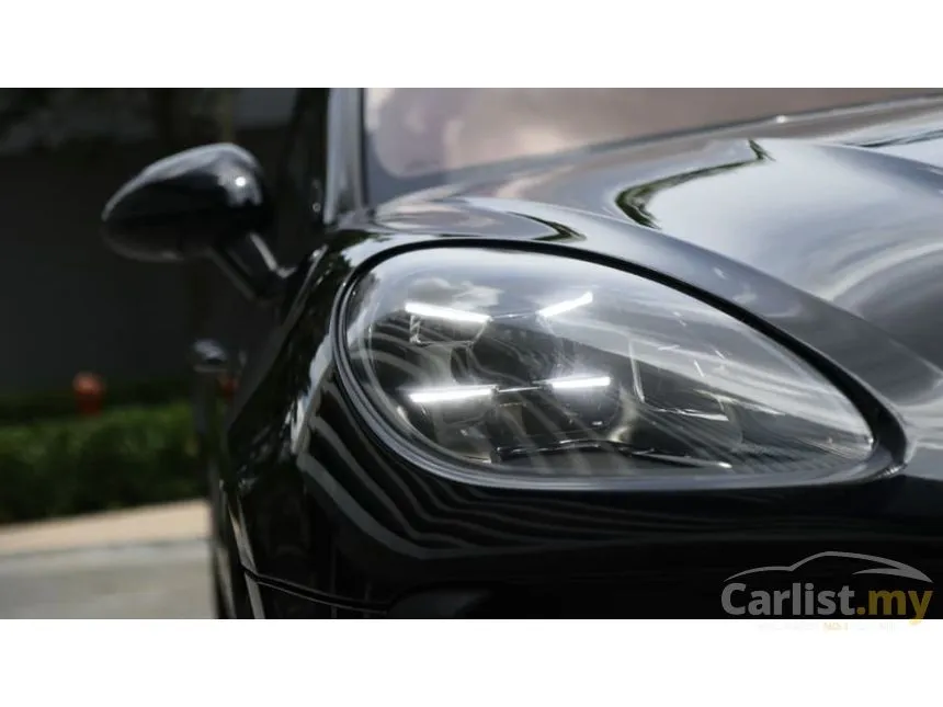2019 Porsche Macan SUV