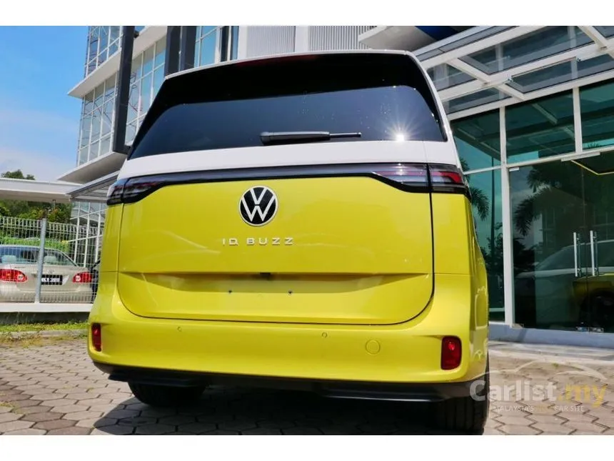 2022 Volkswagen ID. Buzz Style Van