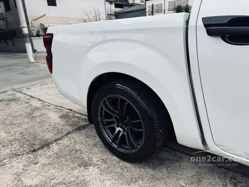 2020 Isuzu D-MAX S Cab-4 Pickup