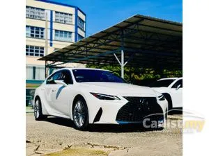 2023 Lexus IS 300 2.0 Version L Sedan