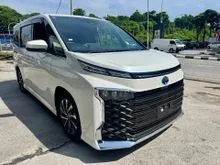 2022 Toyota Voxy 1.8 Hybrid S-Z Side step 2 Power Door 3 LED Ready Stock