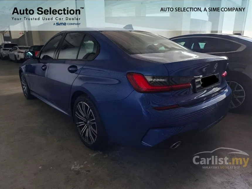 2022 BMW 330e M Sport Sedan
