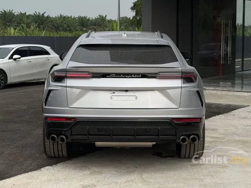 2022 Lamborghini Urus SUV
