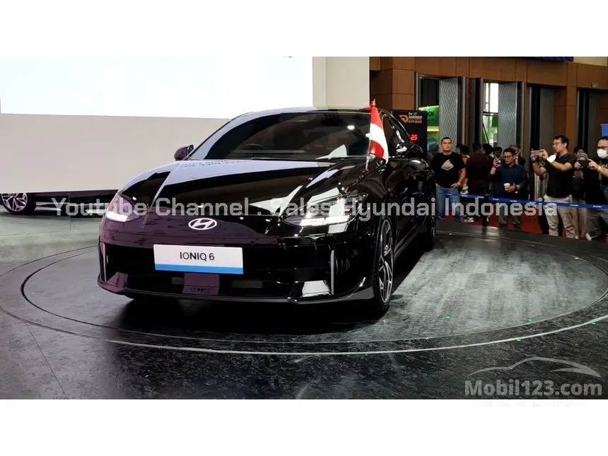 Jual Mobil Hyundai IONIQ 6 2023 Signature Long Range di Banten Automatic Sedan Hitam Rp 1.110.000.000