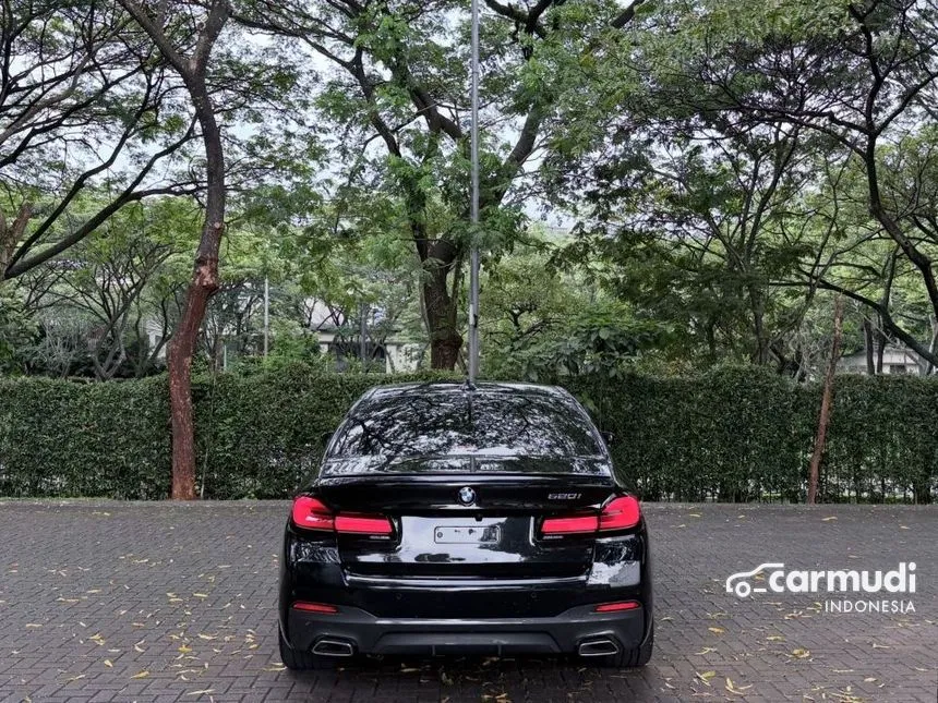 2021 BMW 520i M Sport Sedan