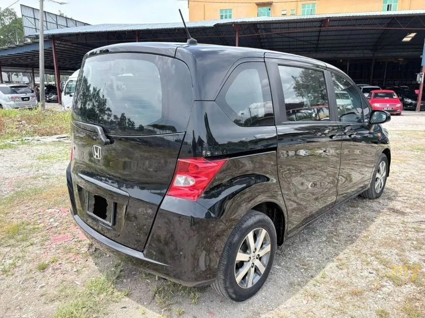 2012 Honda Freed E MPV