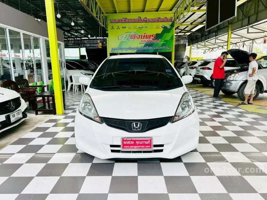 2012 Honda JAZZ V Hatchback