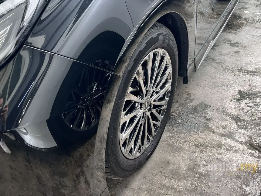 2024 Lexus LM 500h Version L 6 Seater MPV