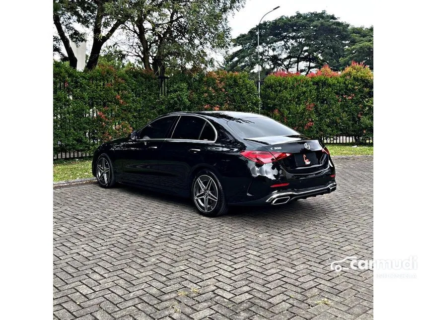 2023 Mercedes-Benz C300 AMG Line Sedan