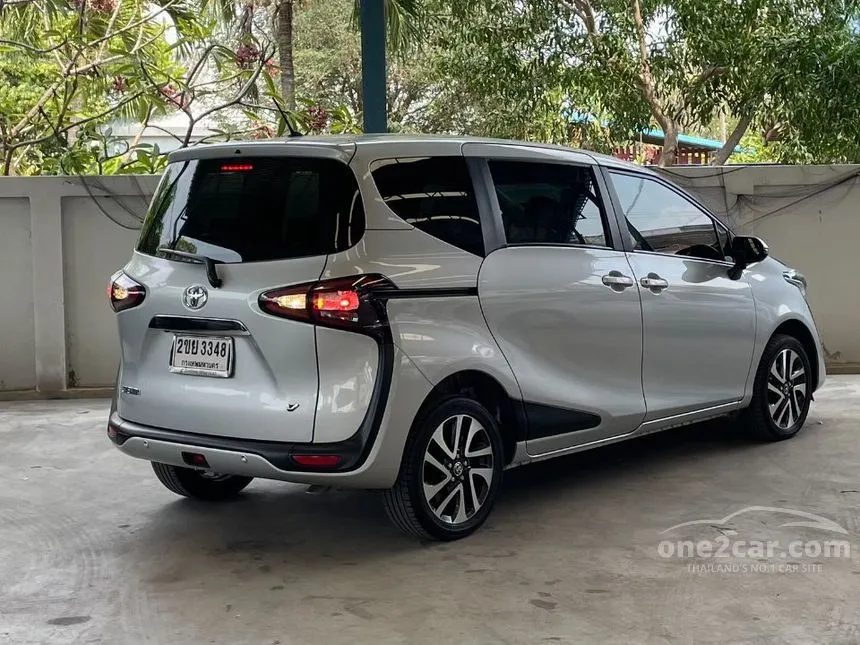 2022 Toyota SIENTA V Wagon