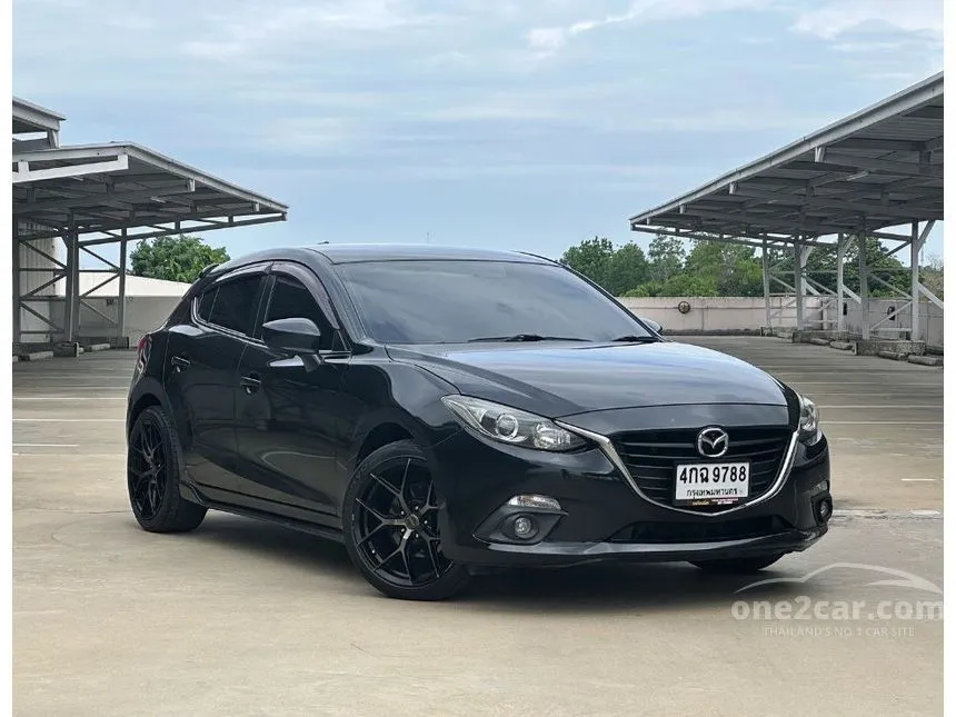2015 Mazda 3 C Sports Hatchback