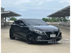 2015 Mazda 3 2.0 (ปี 14-18) C Sports Hatchback