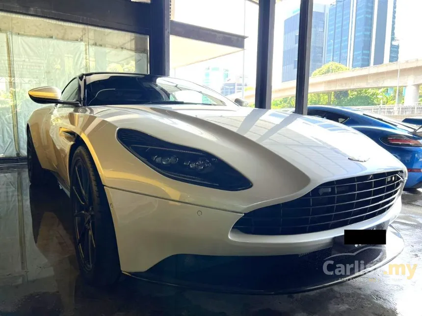 2018 Aston Martin DB11 V8 Coupe