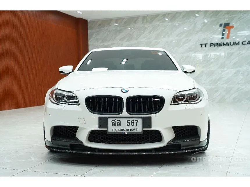 2015 BMW M5 Sedan