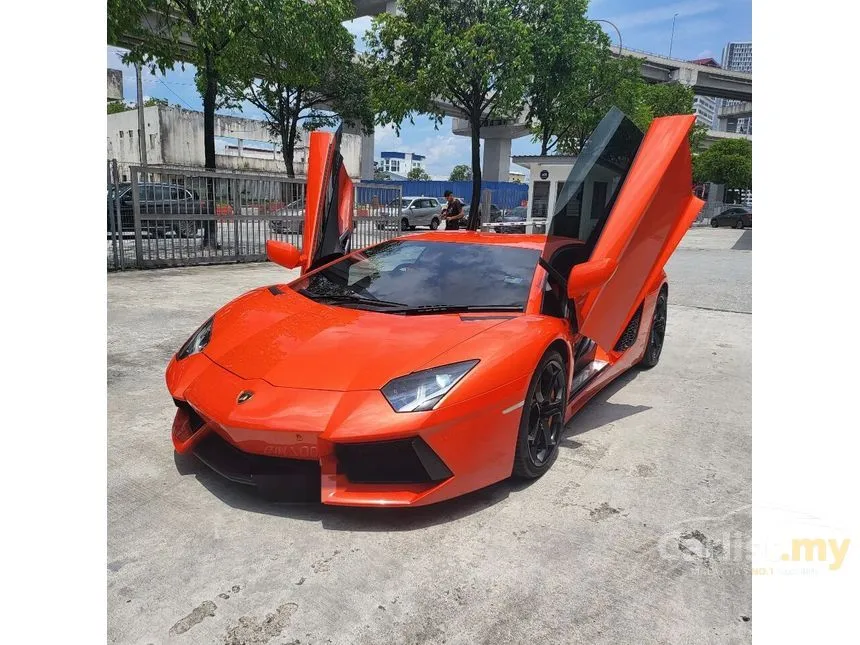 2012 Lamborghini Aventador LP700-4 Coupe