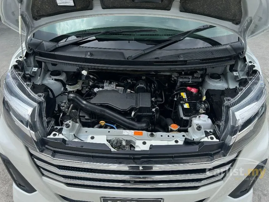 2022 Toyota Roomy Custom G-T MPV