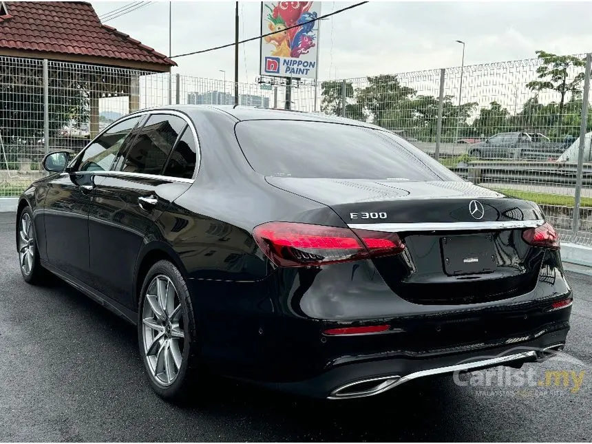 2022 Mercedes-Benz E300 AMG Line Sedan