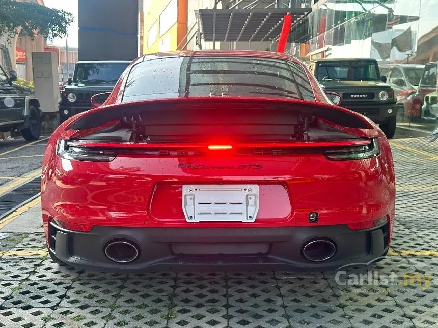 2022 Porsche 911 Carrera GTS Coupe