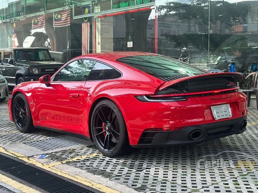 2022 Porsche 911 Carrera GTS Coupe