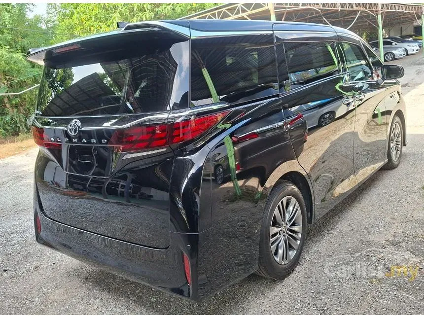 2024 Toyota Alphard Z 7-Seater MPV