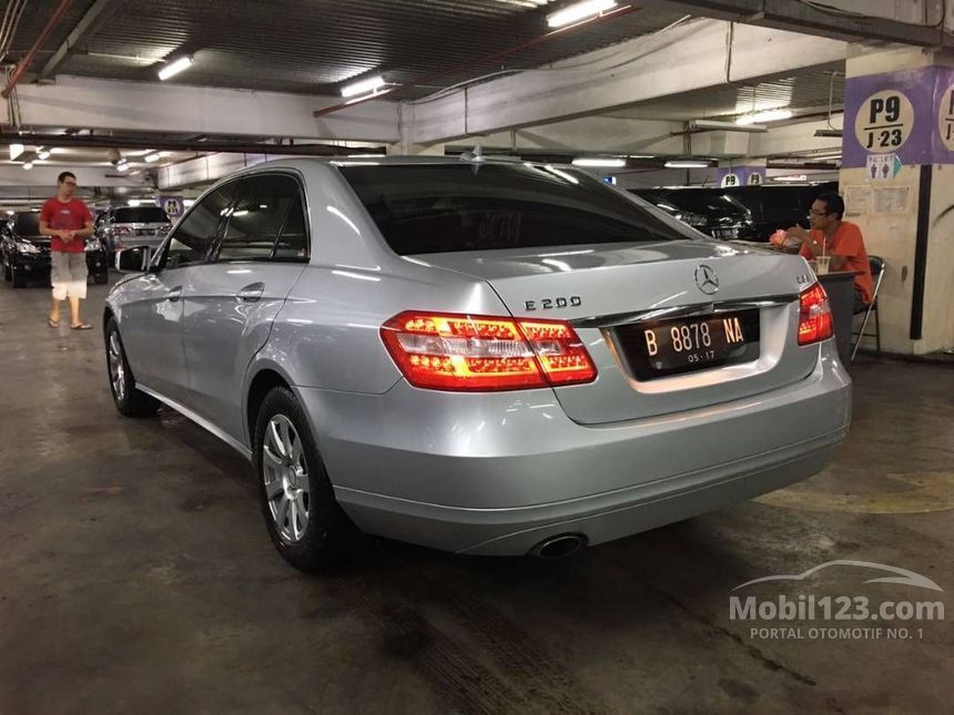 Jual Mobil Mercedes-Benz E200 2011 CGI 1.8 di DKI Jakarta Jual Mobil Mercedes-Benz E200 2011 CGI 1.8 di DKI Jakarta