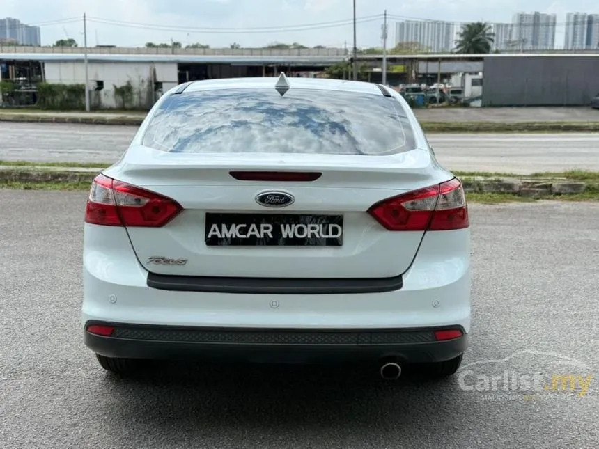 2012 Ford Focus Titanium Plus Sedan