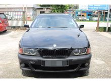 1999 BMW 523i 2.5 Sedan (A)