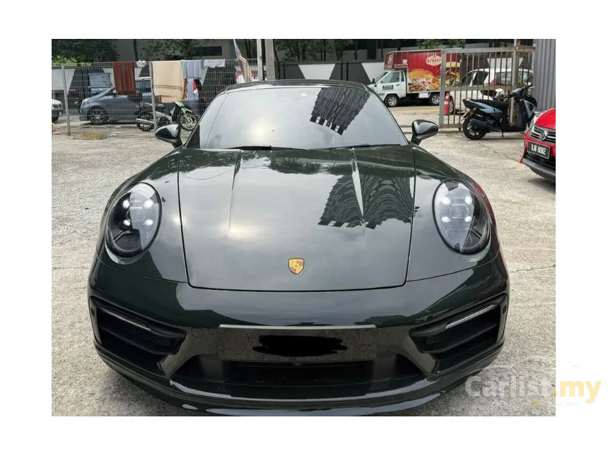 2021 Porsche 911 Carrera 4 GTS Coupe