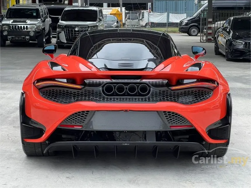 2021 McLaren 765LT Coupe