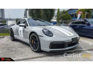 2020 Porsche 911 Carrera