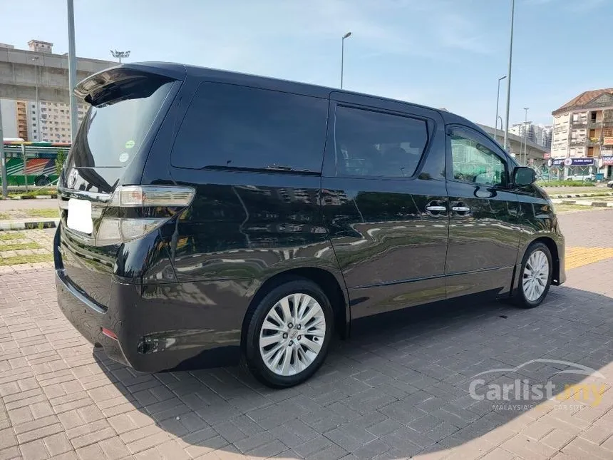 2012 Toyota Vellfire Z MPV