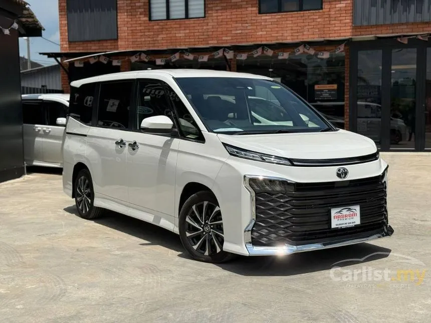 2022 Toyota Voxy S-Z MPV