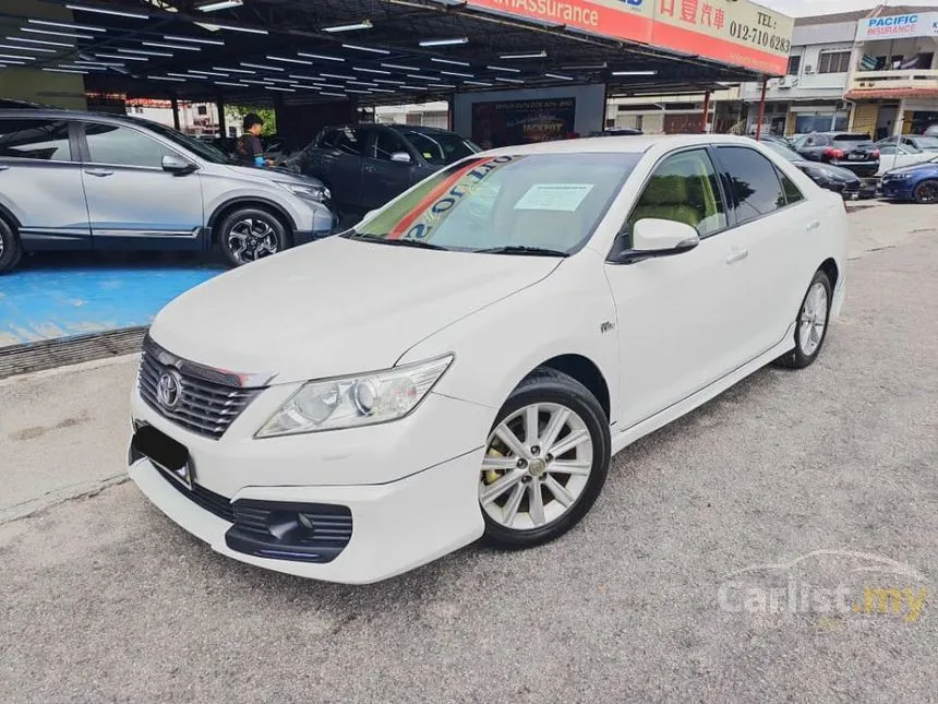 2013 Toyota Camry V Sedan