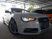 2013 UNREG AUDI S5 3.0 V6 TFSI COUPE ( MIRROR ASSIST BLIND SPOT ) JAPAN SPEC (FULL SPEC) LOOK LIKE NEW CONDITION