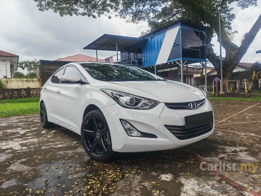 2016 Hyundai Elantra Premium Sedan