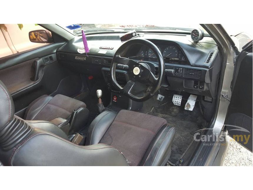 1992 Mazda Familia Sedan