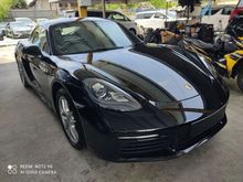 2017 Porsche 718 2.0 PDK Cayman Coupe NEW FACELIFT TIP TOP CONDITION UNREG17